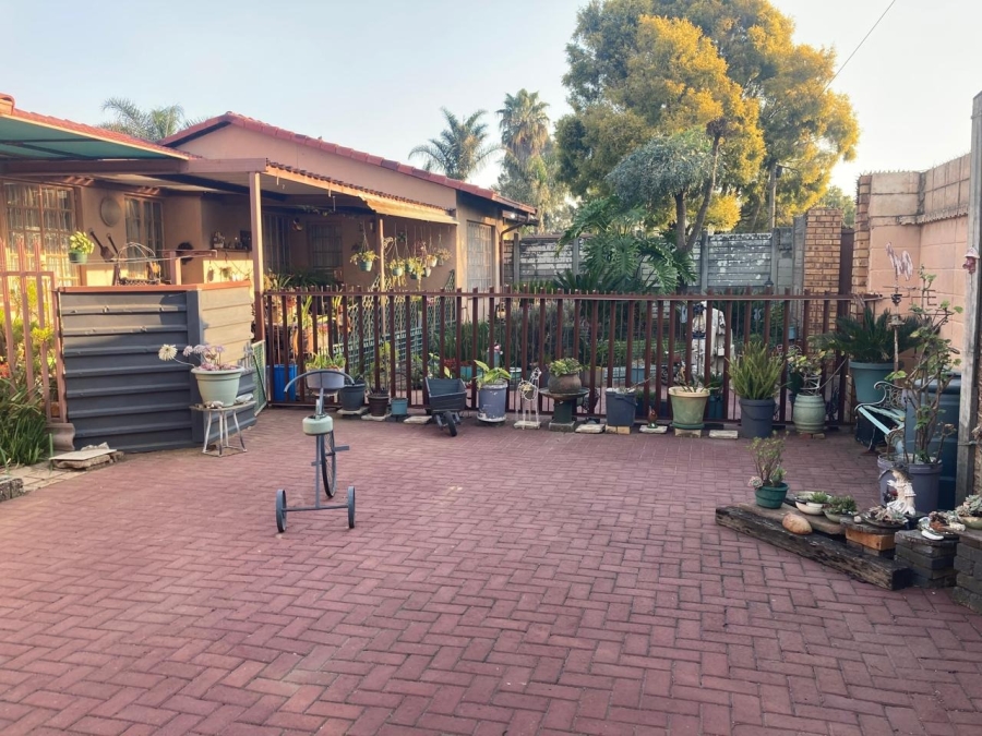 3 Bedroom Property for Sale in Huntingdon Gauteng