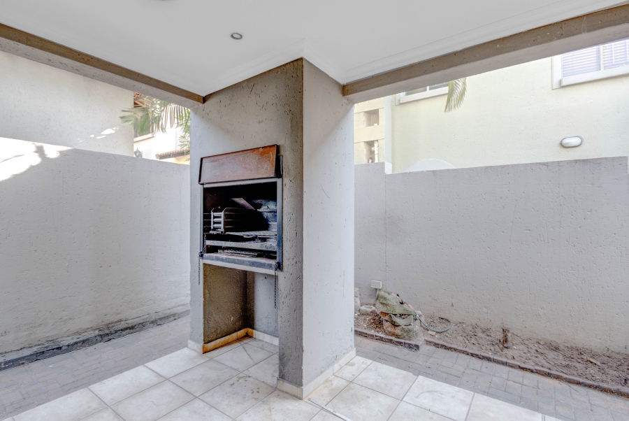 To Let 4 Bedroom Property for Rent in Noordwyk Gauteng