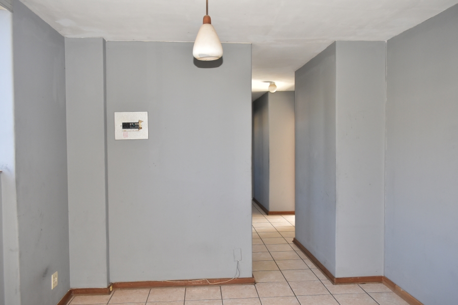 2 Bedroom Property for Sale in Sunnyside Gauteng