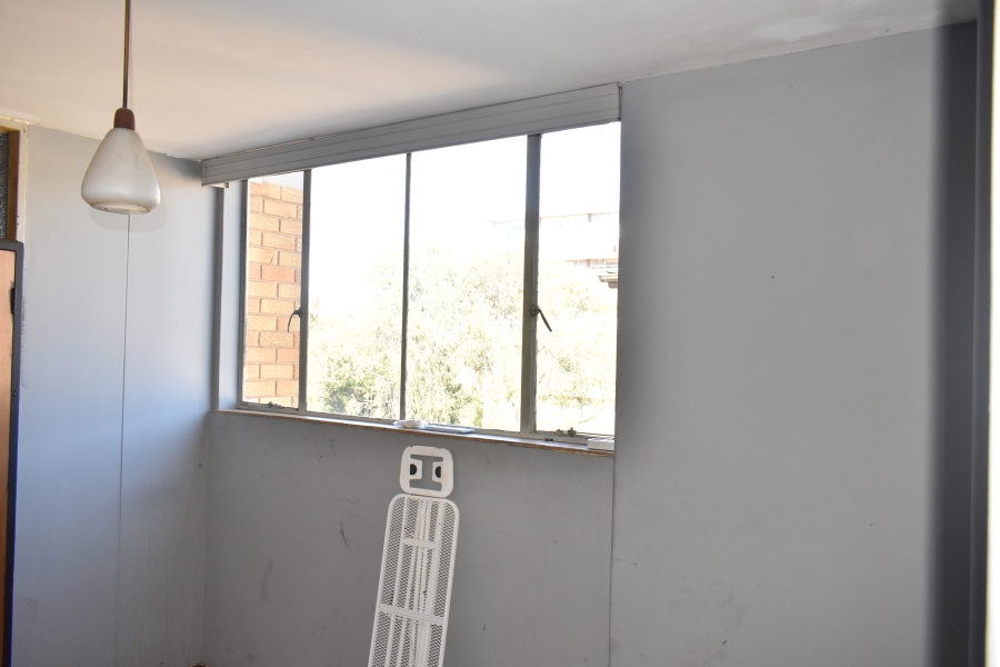 2 Bedroom Property for Sale in Sunnyside Gauteng