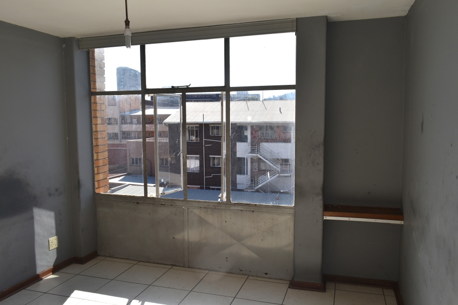 2 Bedroom Property for Sale in Sunnyside Gauteng