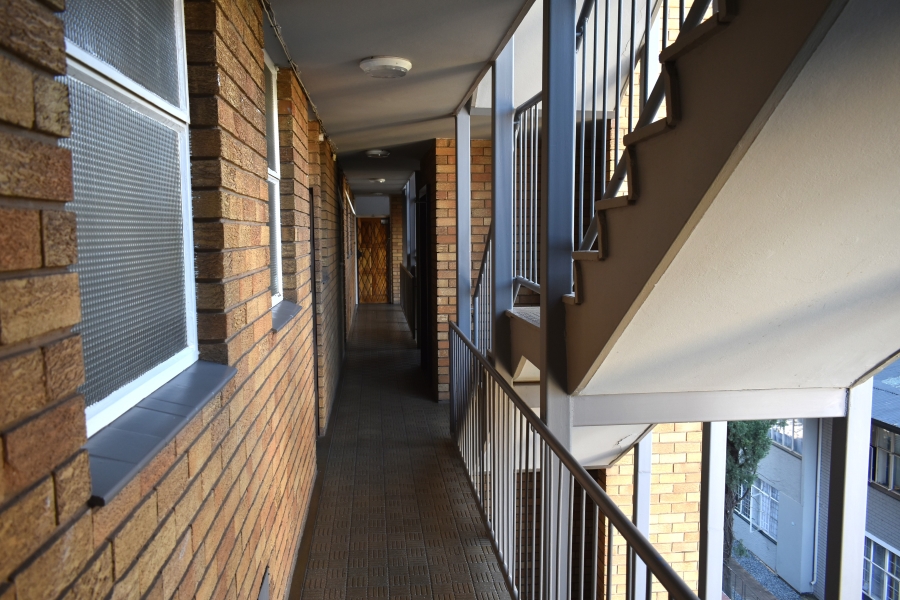 2 Bedroom Property for Sale in Sunnyside Gauteng