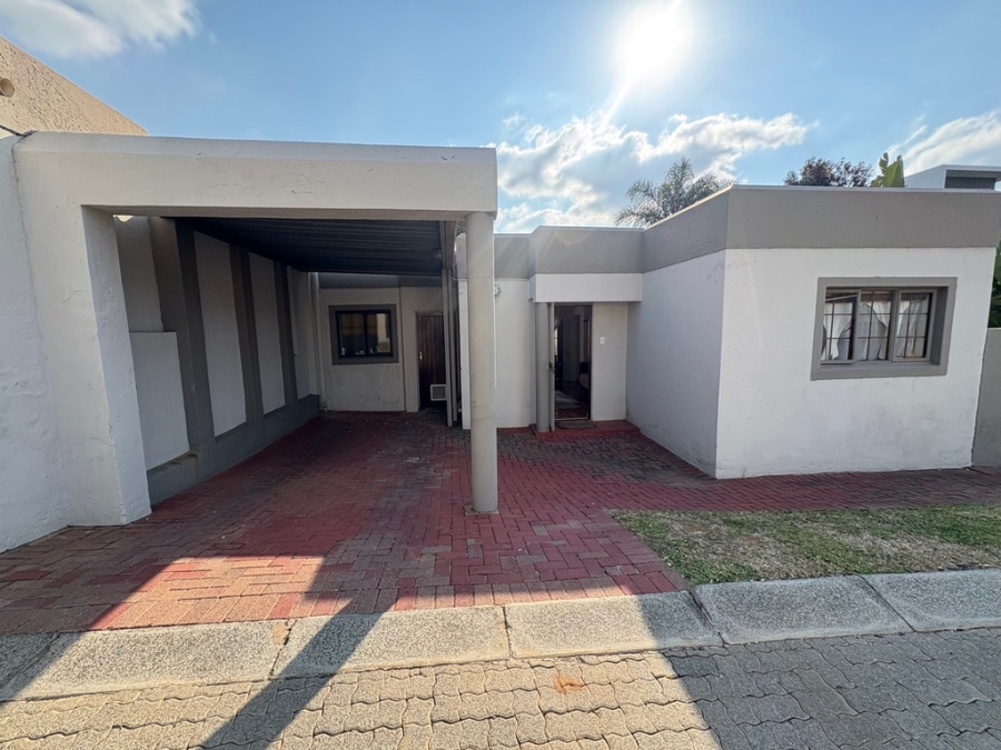 To Let 2 Bedroom Property for Rent in Morningside Gauteng