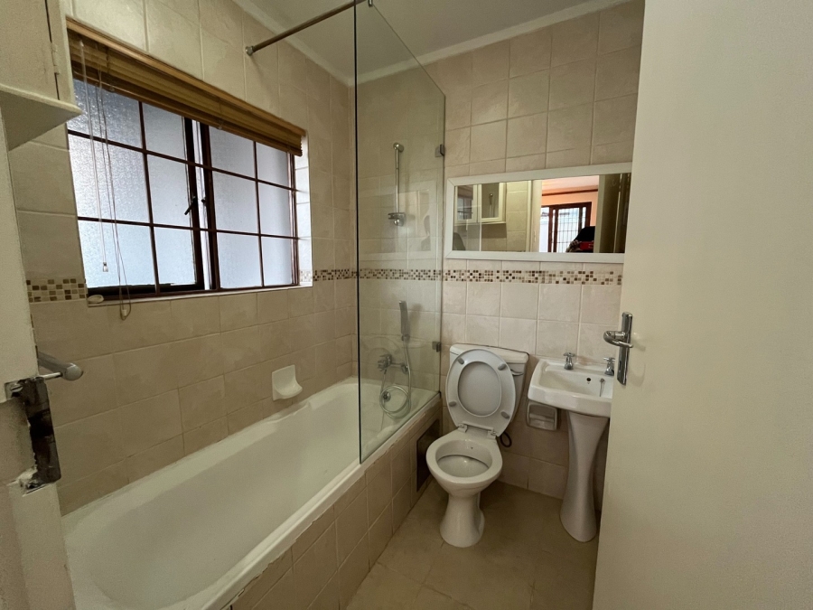 To Let 2 Bedroom Property for Rent in Morningside Gauteng