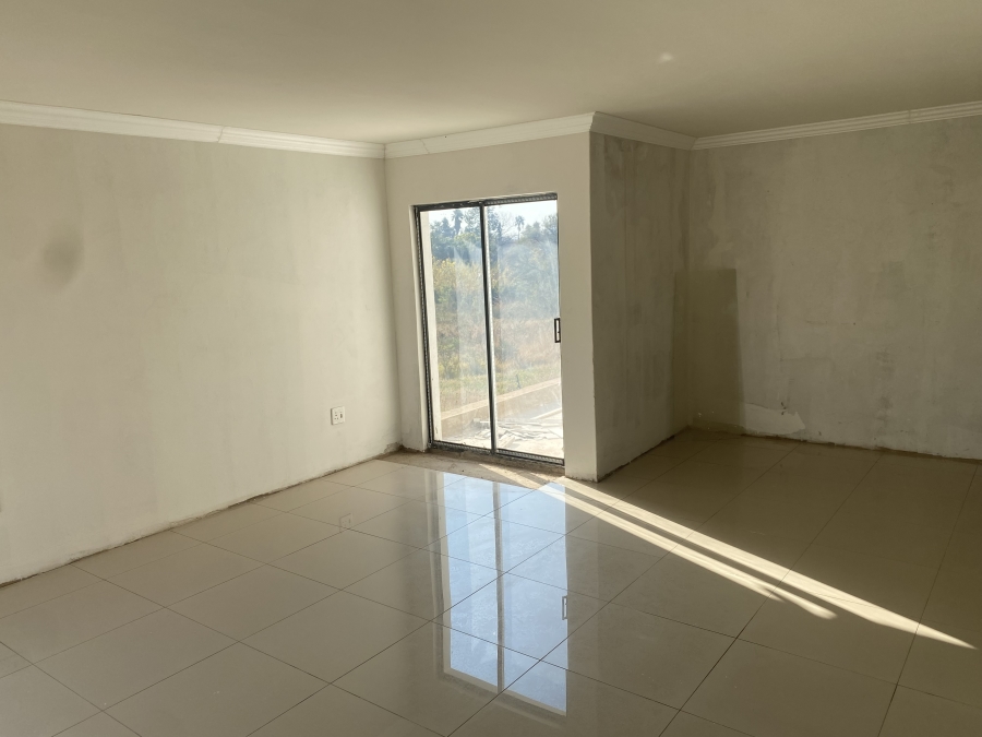 To Let 5 Bedroom Property for Rent in Willow Park Manor Gauteng