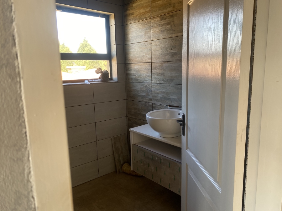 To Let 5 Bedroom Property for Rent in Willow Park Manor Gauteng