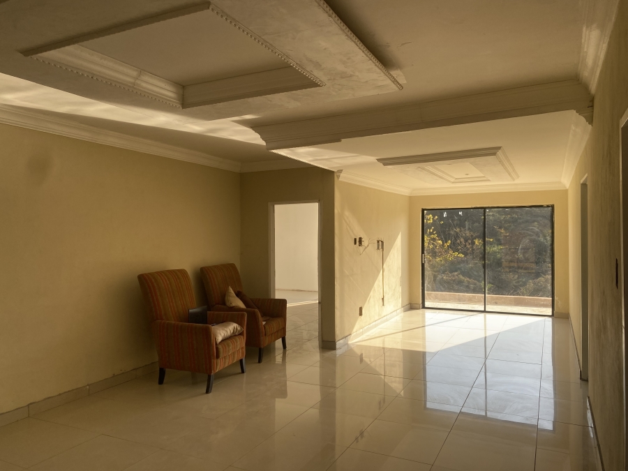 To Let 5 Bedroom Property for Rent in Willow Park Manor Gauteng