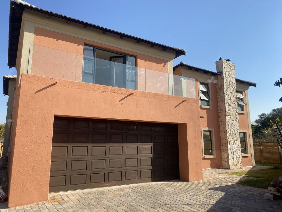 To Let 5 Bedroom Property for Rent in Willow Park Manor Gauteng