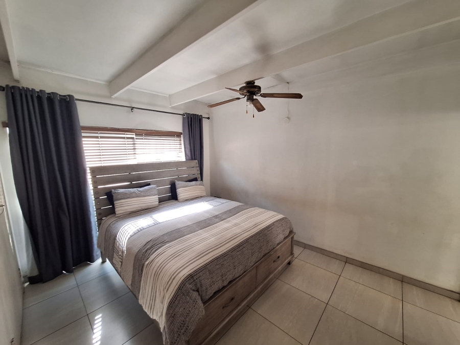 4 Bedroom Property for Sale in Wierda Park Gauteng