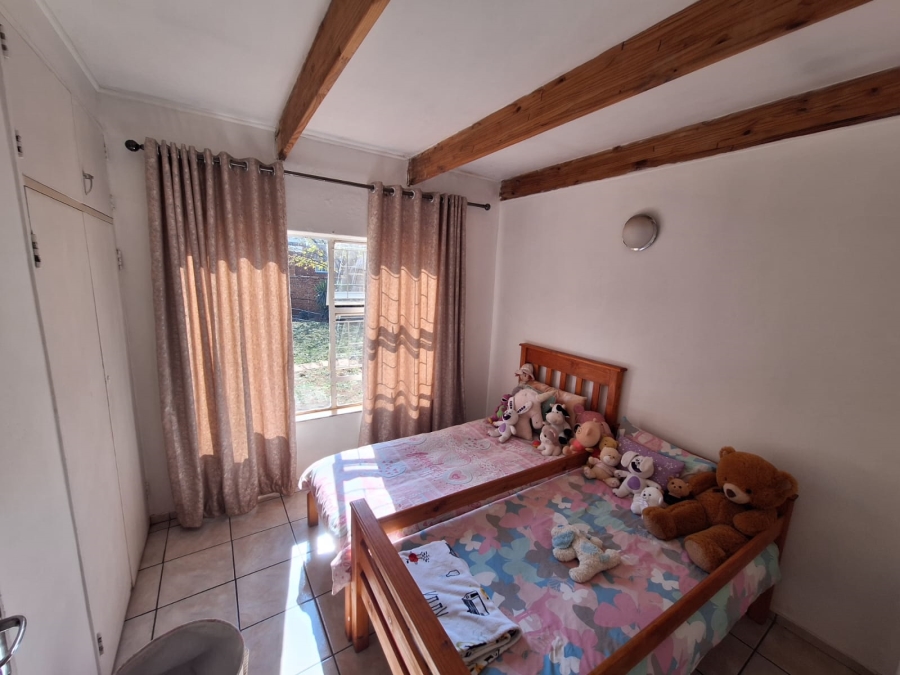 4 Bedroom Property for Sale in Wierda Park Gauteng
