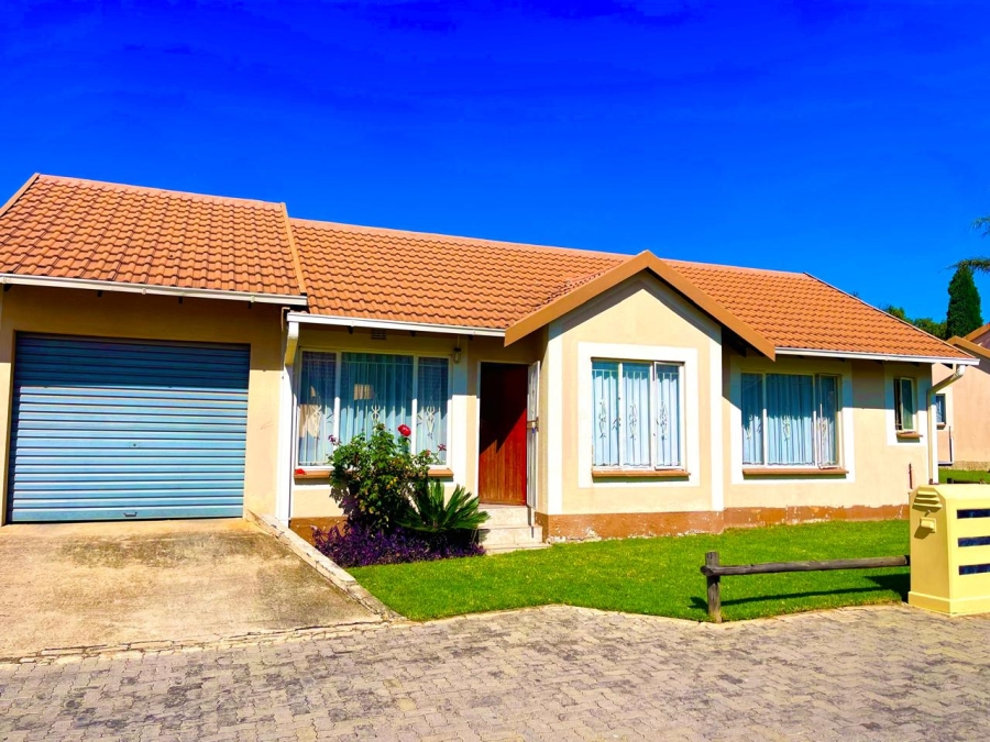3 Bedroom Property for Sale in Kew Gauteng