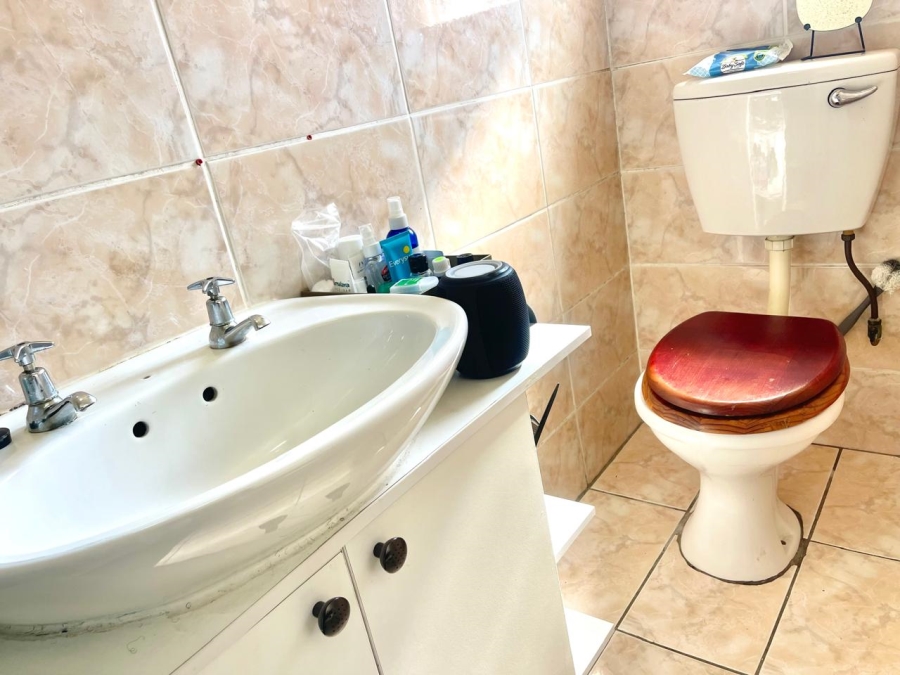 3 Bedroom Property for Sale in Kew Gauteng