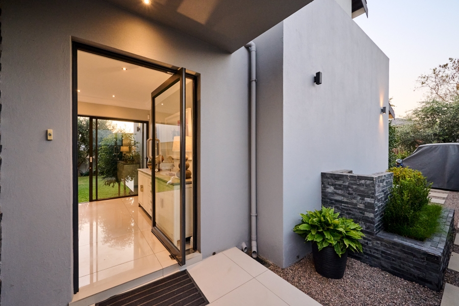 4 Bedroom Property for Sale in Waterfall Country Village Gauteng
