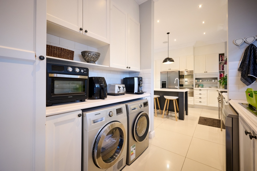 4 Bedroom Property for Sale in Waterfall Country Village Gauteng