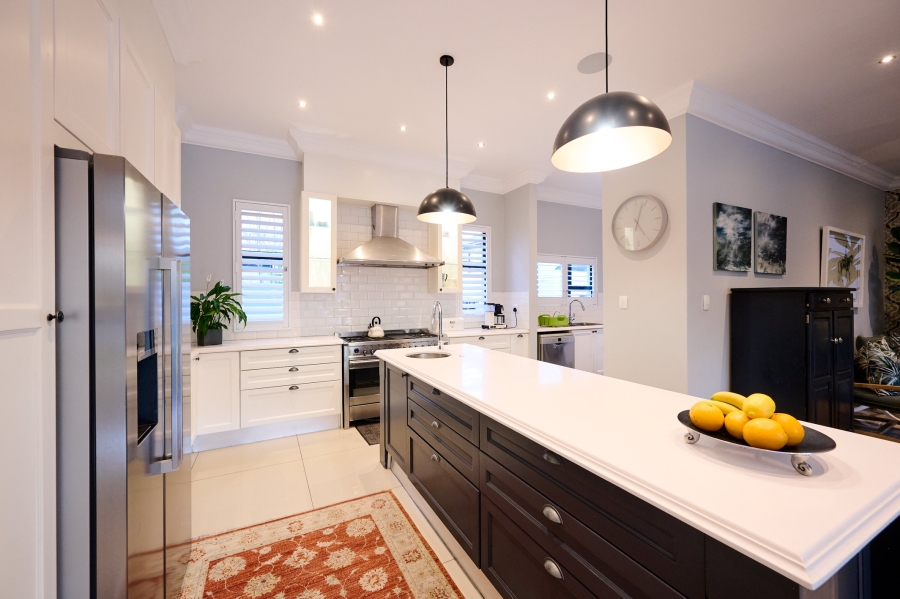 4 Bedroom Property for Sale in Waterfall Country Village Gauteng