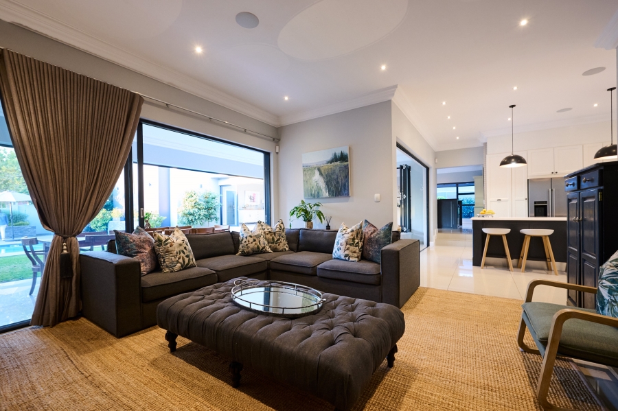 4 Bedroom Property for Sale in Waterfall Country Village Gauteng