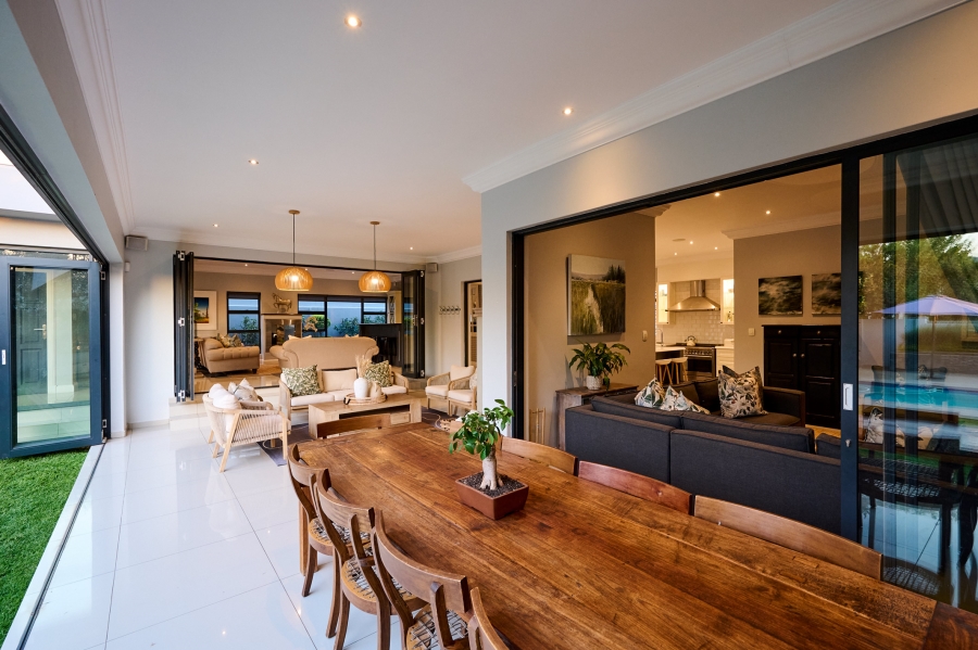 4 Bedroom Property for Sale in Waterfall Country Village Gauteng