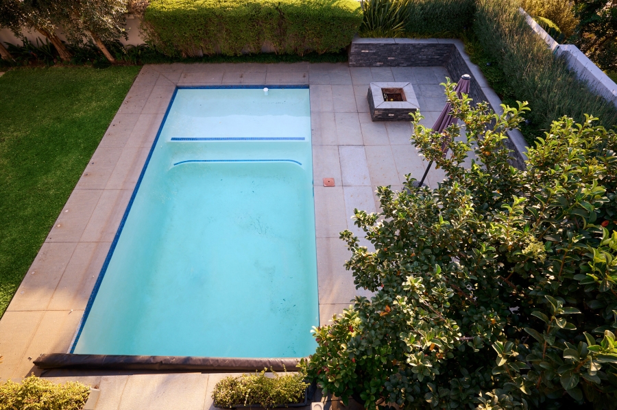 4 Bedroom Property for Sale in Waterfall Country Village Gauteng