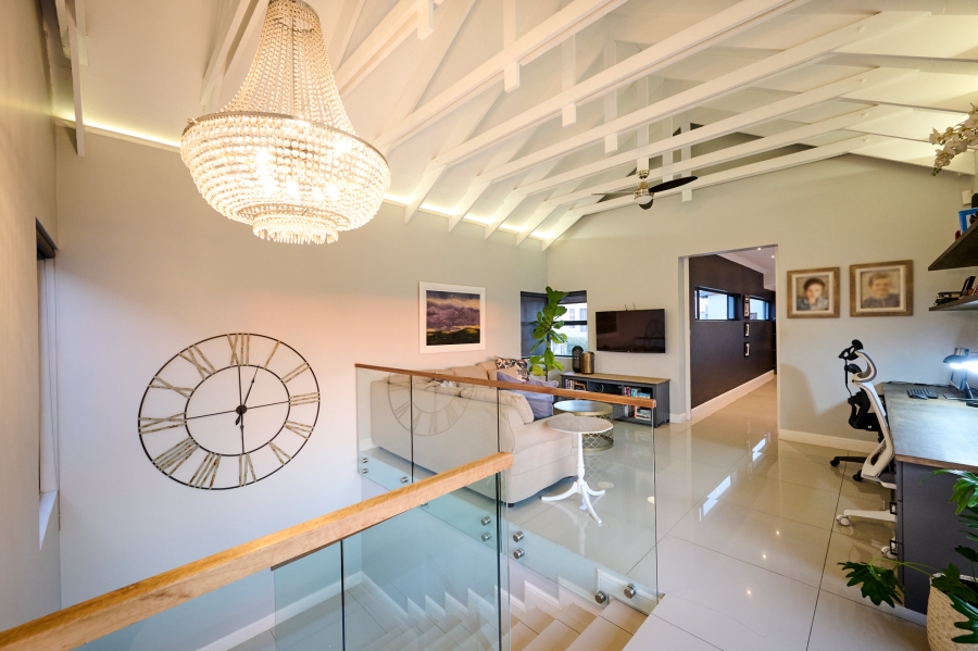 4 Bedroom Property for Sale in Waterfall Country Village Gauteng