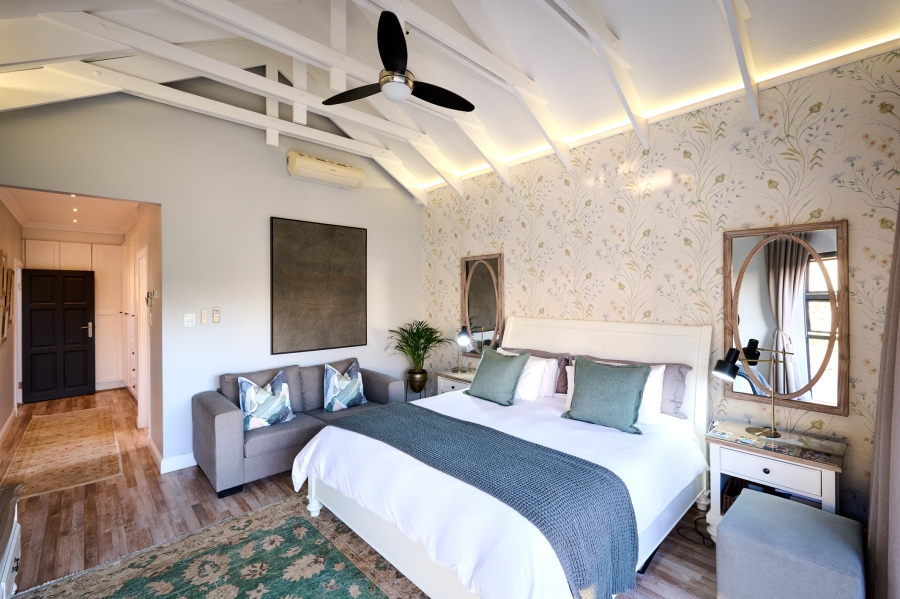 4 Bedroom Property for Sale in Waterfall Country Village Gauteng