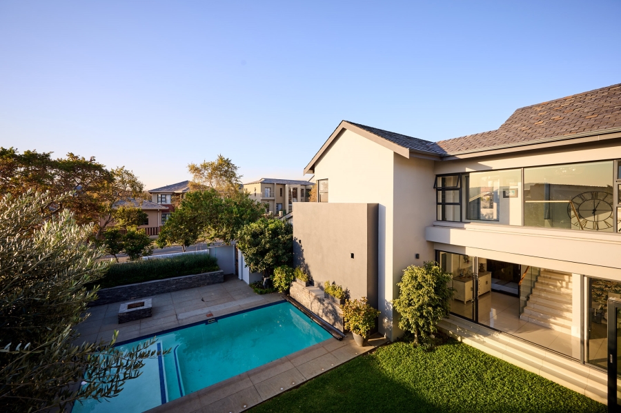 4 Bedroom Property for Sale in Waterfall Country Village Gauteng