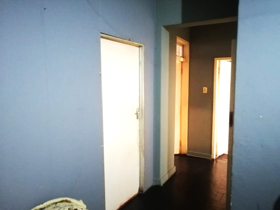 2 Bedroom Property for Sale in Berea Gauteng