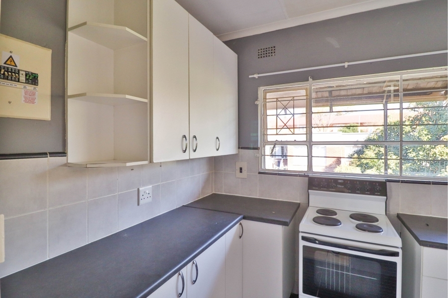 To Let 2 Bedroom Property for Rent in Windsor West Gauteng
