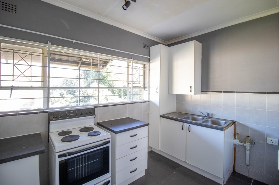To Let 2 Bedroom Property for Rent in Windsor West Gauteng