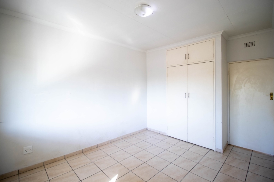 To Let 2 Bedroom Property for Rent in Windsor West Gauteng