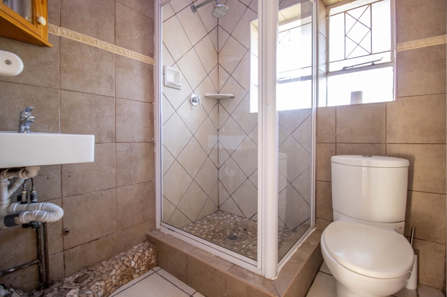 To Let 2 Bedroom Property for Rent in Windsor West Gauteng