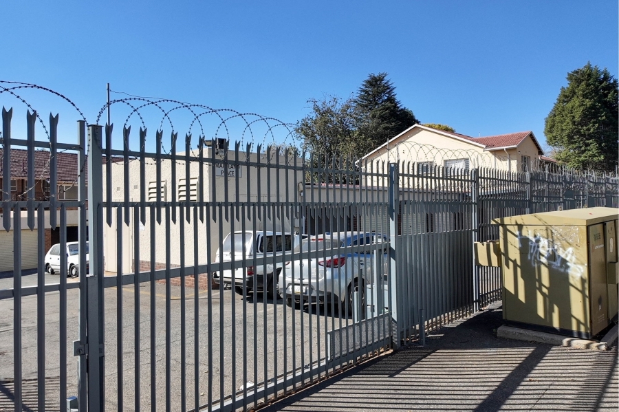To Let 2 Bedroom Property for Rent in Windsor West Gauteng