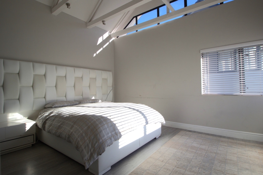4 Bedroom Property for Sale in Broadacres Gauteng
