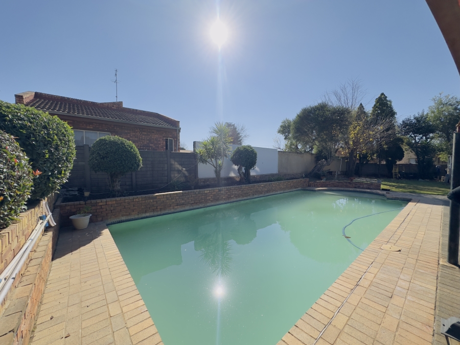 3 Bedroom Property for Sale in Kibler Park Gauteng