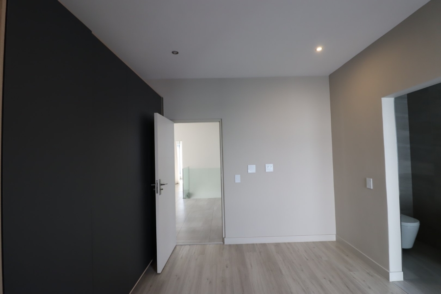 To Let 3 Bedroom Property for Rent in Bryanston Gauteng