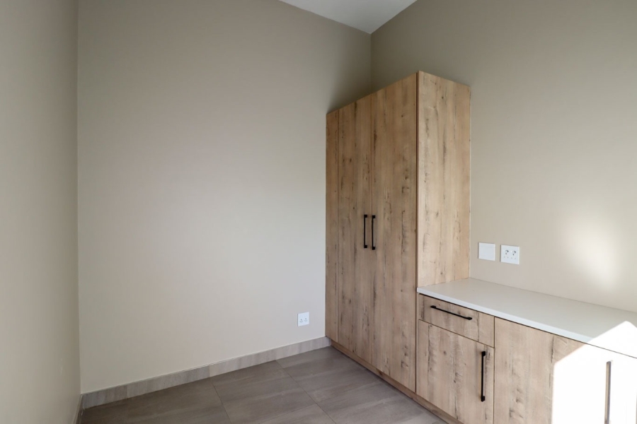 To Let 3 Bedroom Property for Rent in Bryanston Gauteng