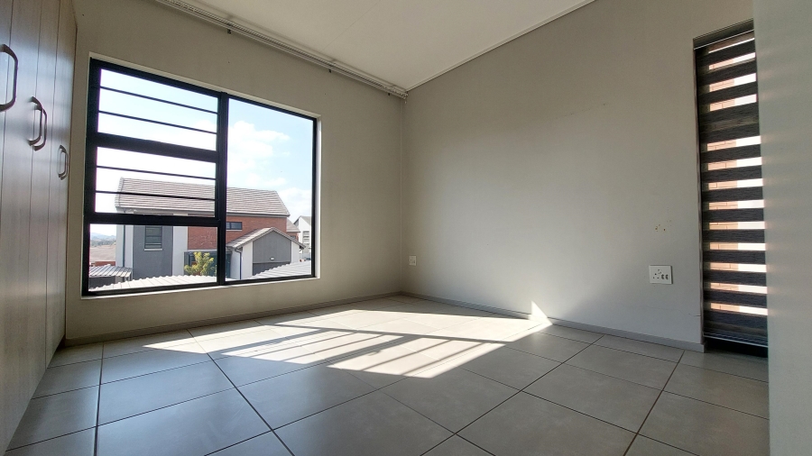 3 Bedroom Property for Sale in Amberfield Gauteng