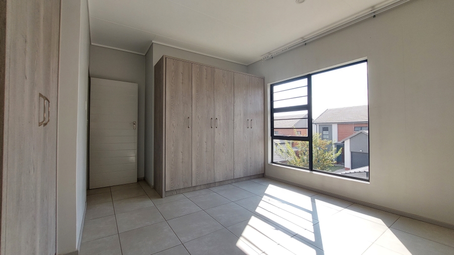 3 Bedroom Property for Sale in Amberfield Gauteng