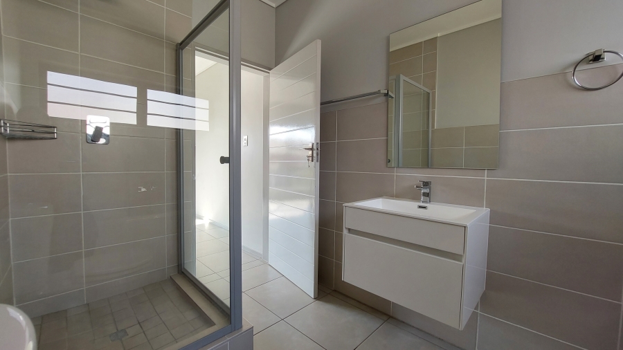 3 Bedroom Property for Sale in Amberfield Gauteng