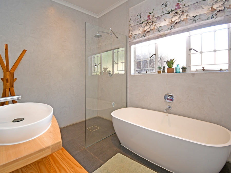 5 Bedroom Property for Sale in Parkmore Gauteng