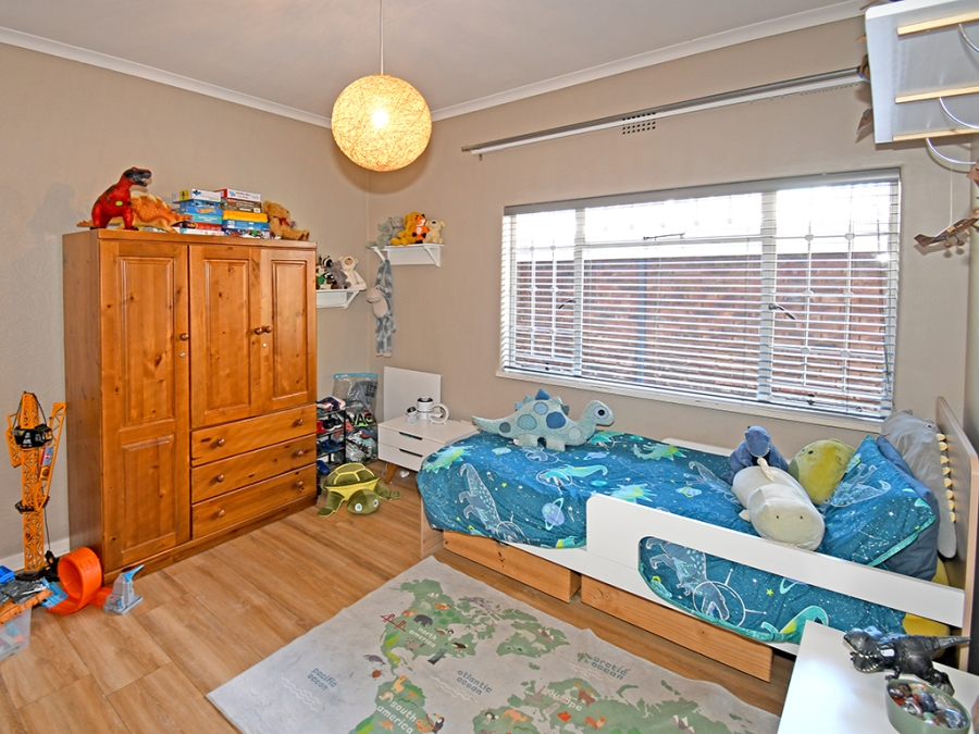 5 Bedroom Property for Sale in Parkmore Gauteng