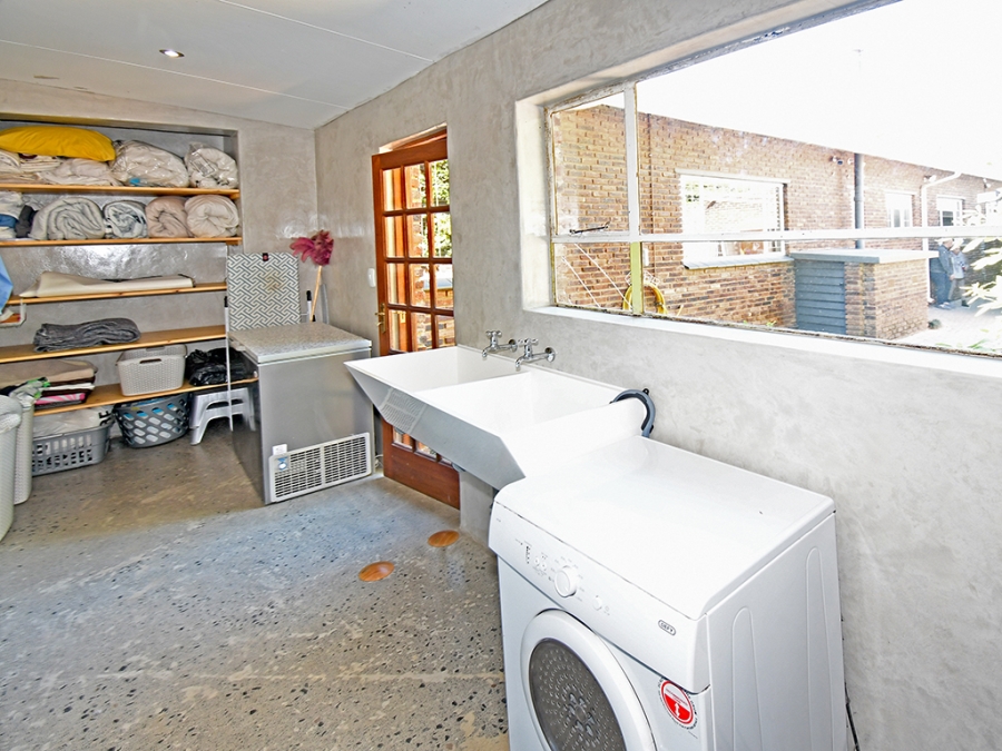 5 Bedroom Property for Sale in Parkmore Gauteng