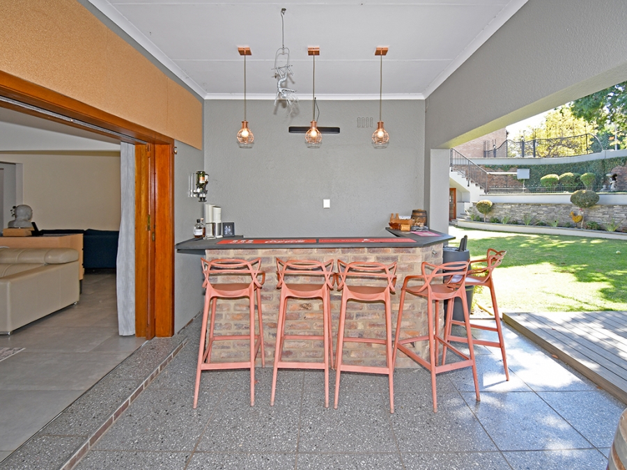 5 Bedroom Property for Sale in Parkmore Gauteng