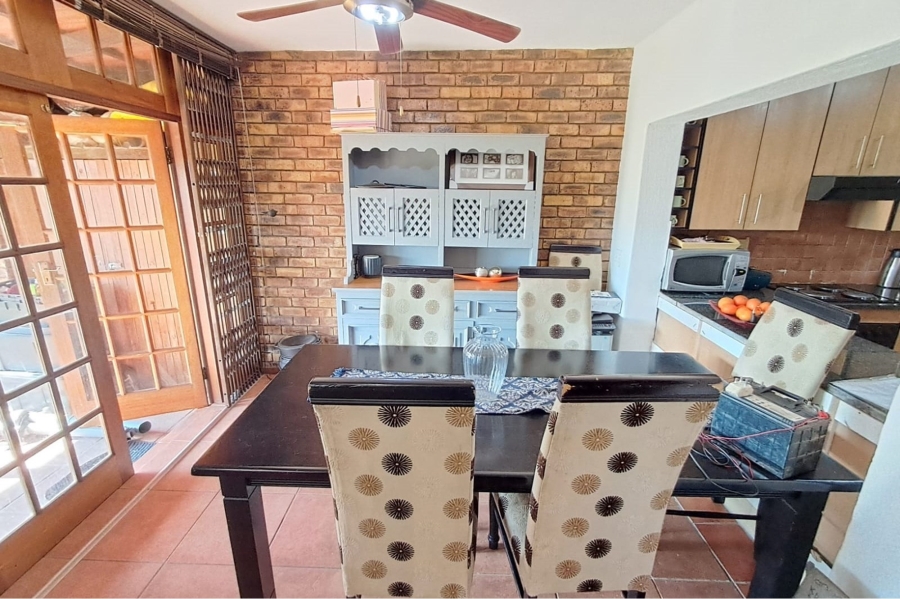 3 Bedroom Property for Sale in Hennopspark Gauteng