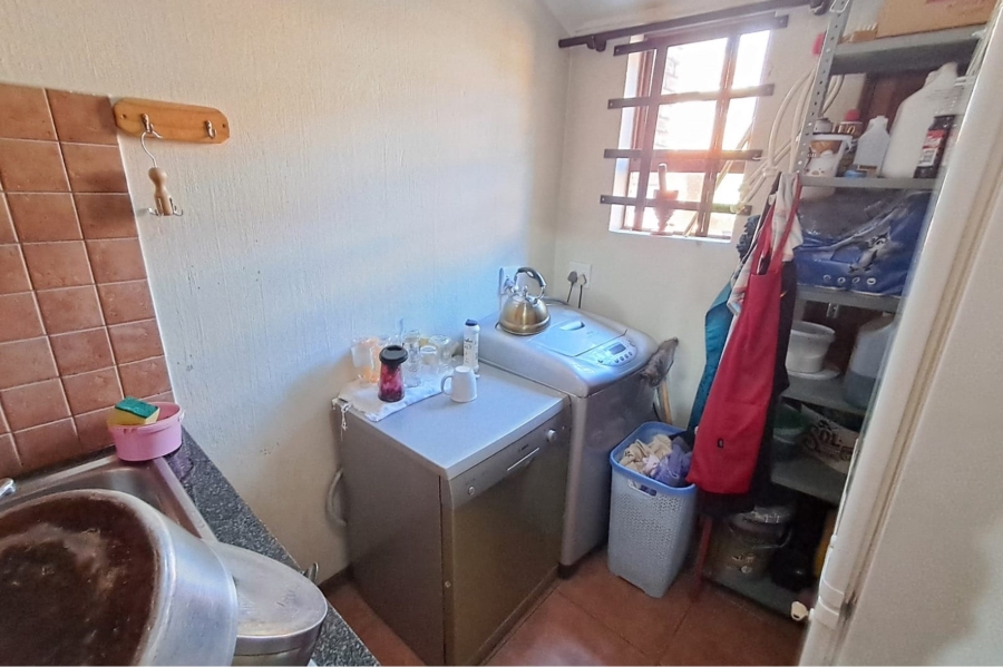 3 Bedroom Property for Sale in Hennopspark Gauteng