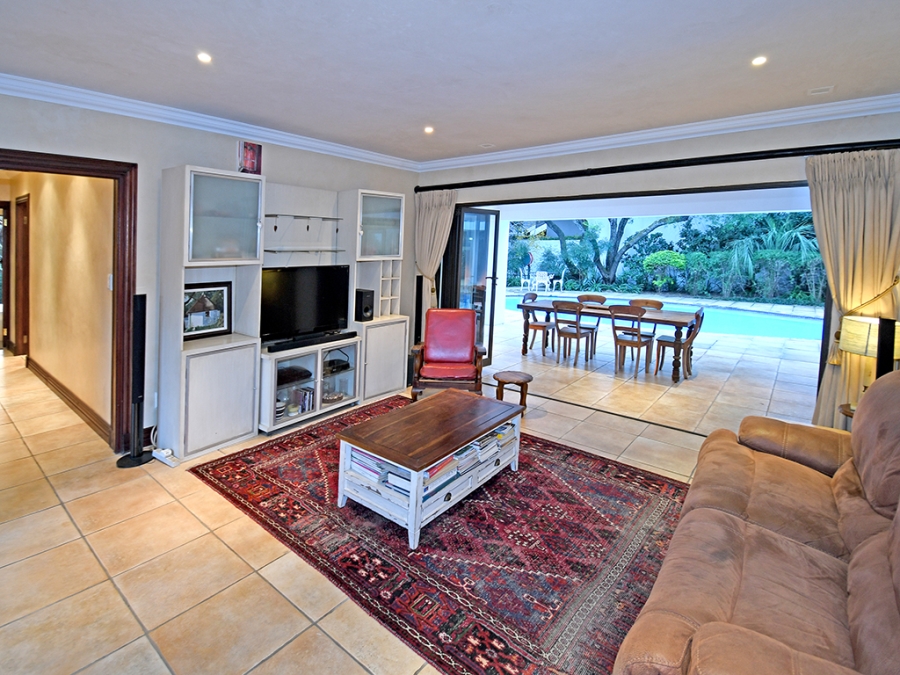 7 Bedroom Property for Sale in Sandhurst Gauteng