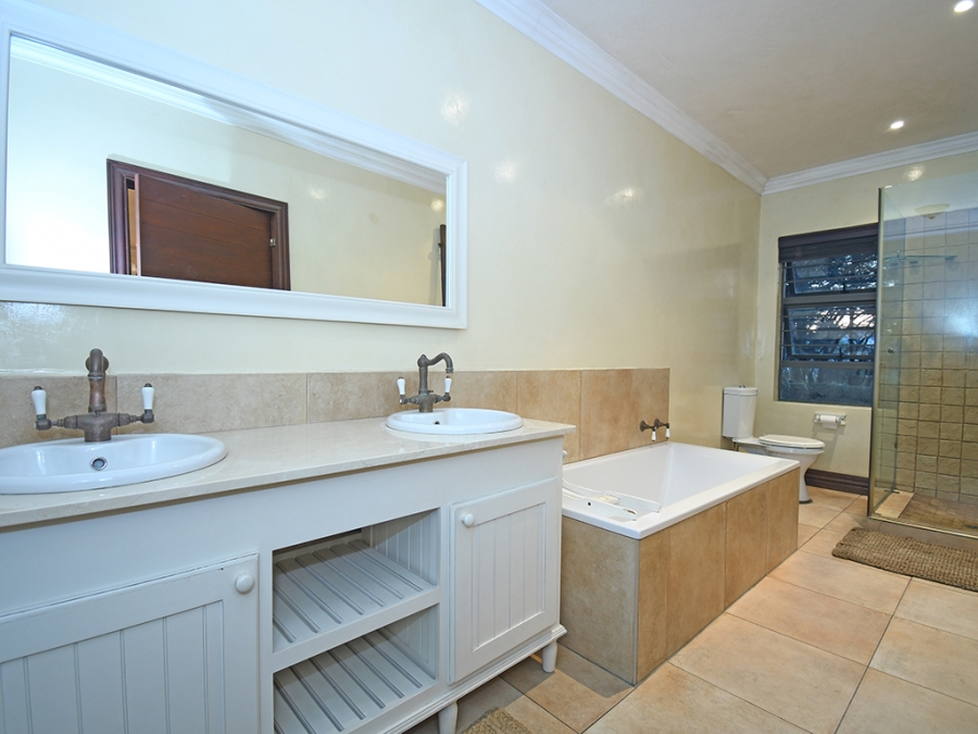 7 Bedroom Property for Sale in Sandhurst Gauteng