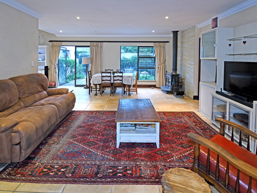 7 Bedroom Property for Sale in Sandhurst Gauteng
