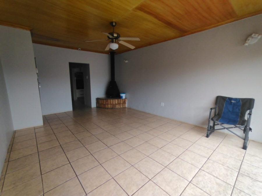 3 Bedroom Property for Sale in Toekomsrus Gauteng