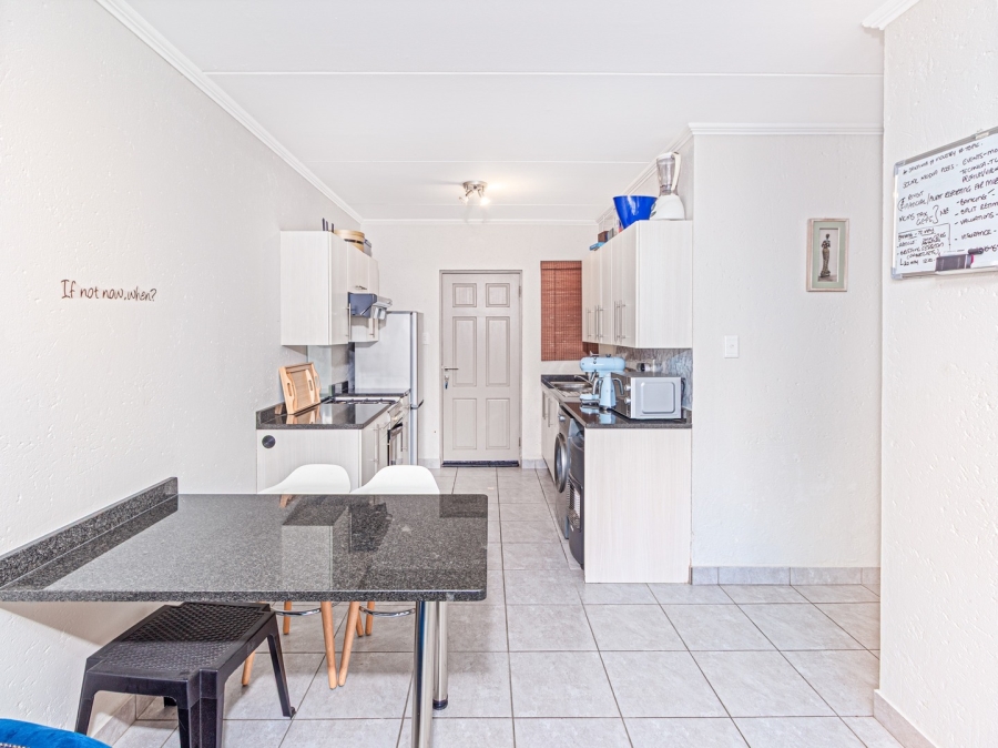 1 Bedroom Property for Sale in Beverley Gauteng