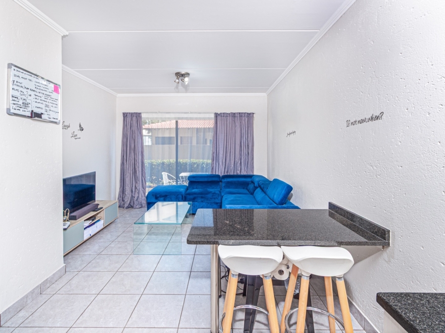 1 Bedroom Property for Sale in Beverley Gauteng